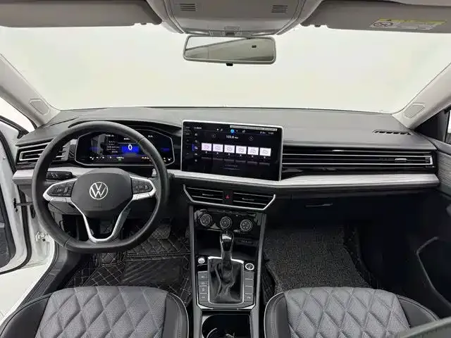 Volkswagen Sagitar — Фото автомобиля 3