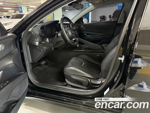 Hyundai Avante CN7 — Фото автомобиля 13