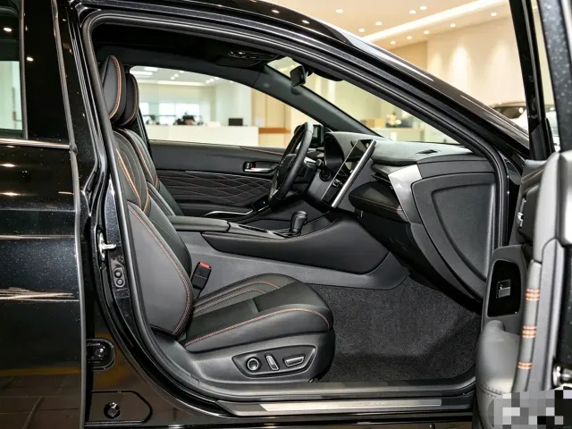 Toyota Avalon — Фото автомобиля 11