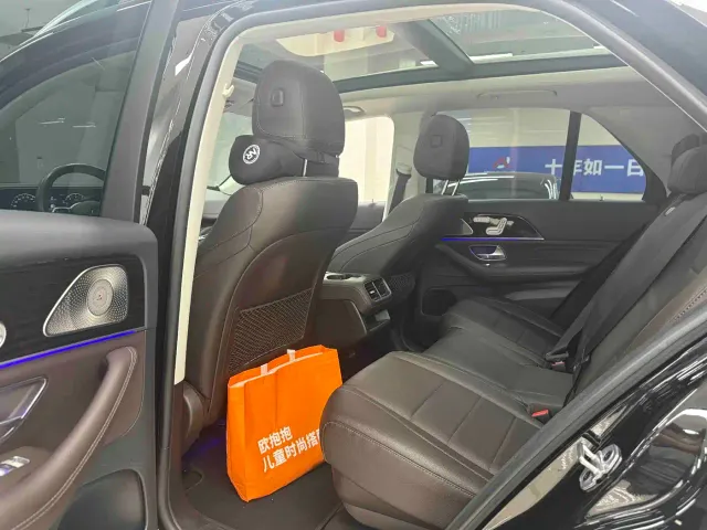 Mercedes-Benz GLE-Class — Фото автомобиля 9