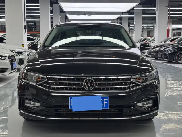 Volkswagen Magotan — Фото автомобиля 2