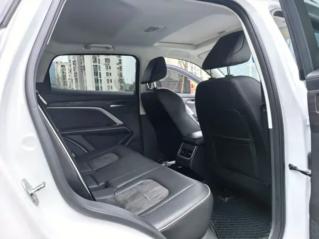 Haval H6 — Фото автомобиля 9