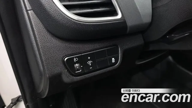 Kia Seltos — Фото автомобиля 18