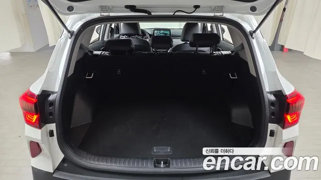 Kia Seltos Seltos Бензин 1.6 турбо 2WD — Фото автомобиля 20