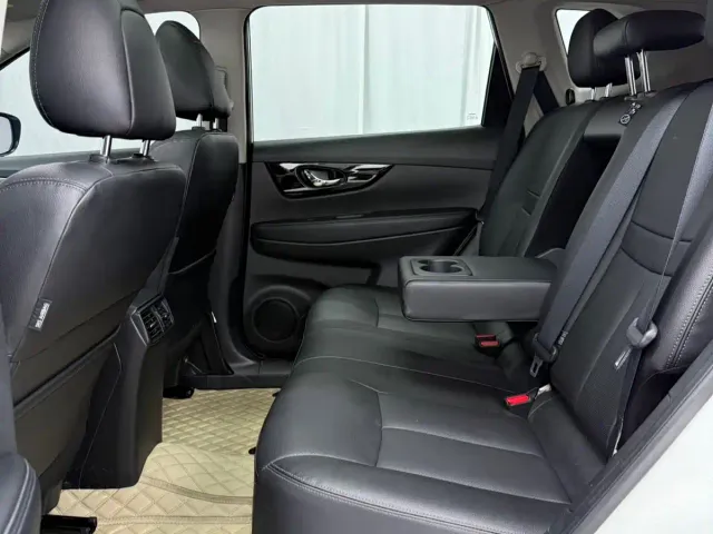 Nissan X-Trail — Фото автомобиля 12