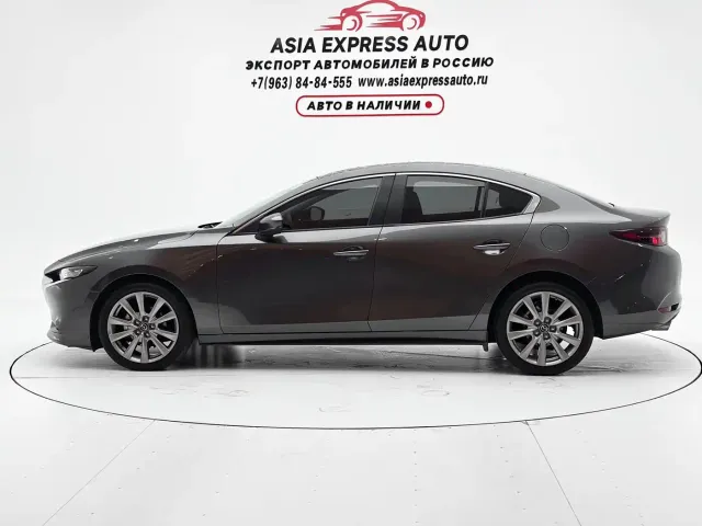 Mazda Axela — Фото автомобиля 7