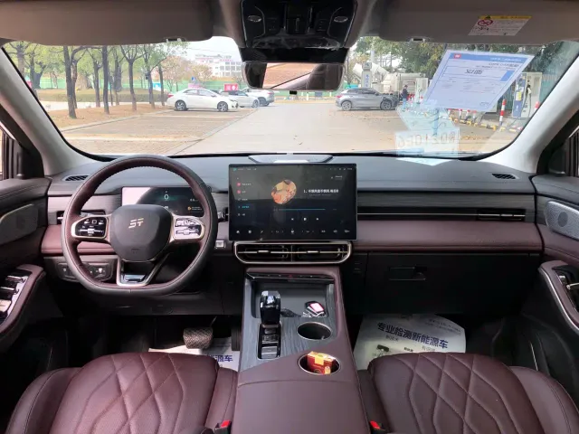 Jetour X90 Pro — Фото автомобиля 15