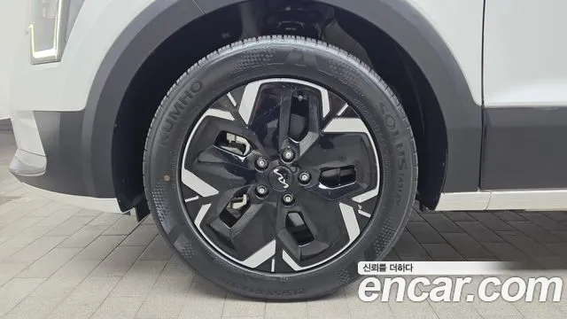Kia Niro All Niro EV Air — Фото автомобиля 4
