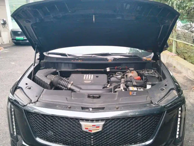 Cadillac XT5 — Фото автомобиля 16