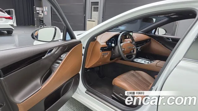 Genesis G80 Бензин 2.5 турбо 2WD — Фото автомобиля 3
