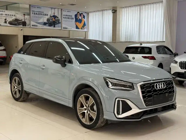 Audi Q2L — Фото автомобиля 3