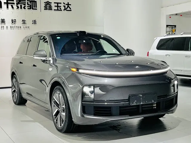 Li Auto L9 — Фото автомобиля 3