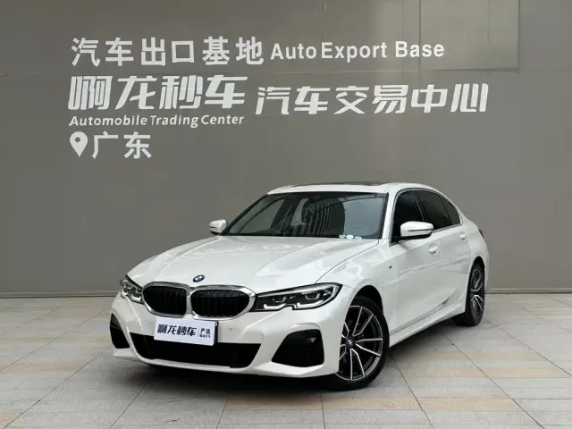 Фотография автомобиля — BMW 3 Series