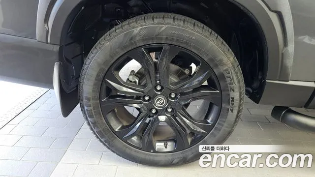 KG_Mobility_Ssangyong Rexton Новый Rexton Sport Khan Дизель 2.2 4WD — Фото автомобиля 4