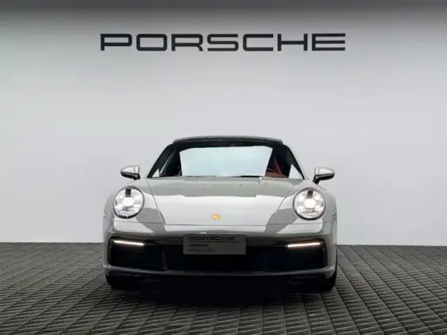 Porsche 911 — Фото автомобиля 3
