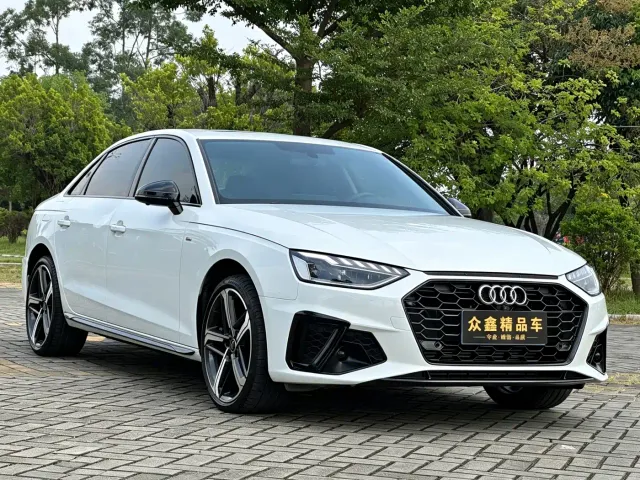 Audi A4L — Фото автомобиля 3