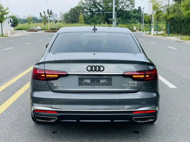 Audi A4L — Фото автомобиля 8