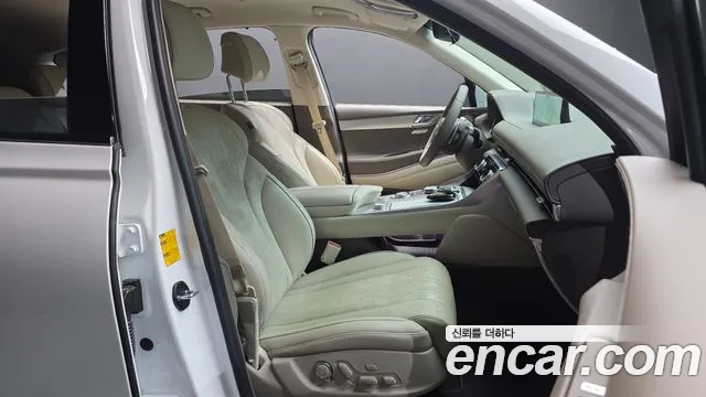 Genesis GV80 — Фото автомобиля 16