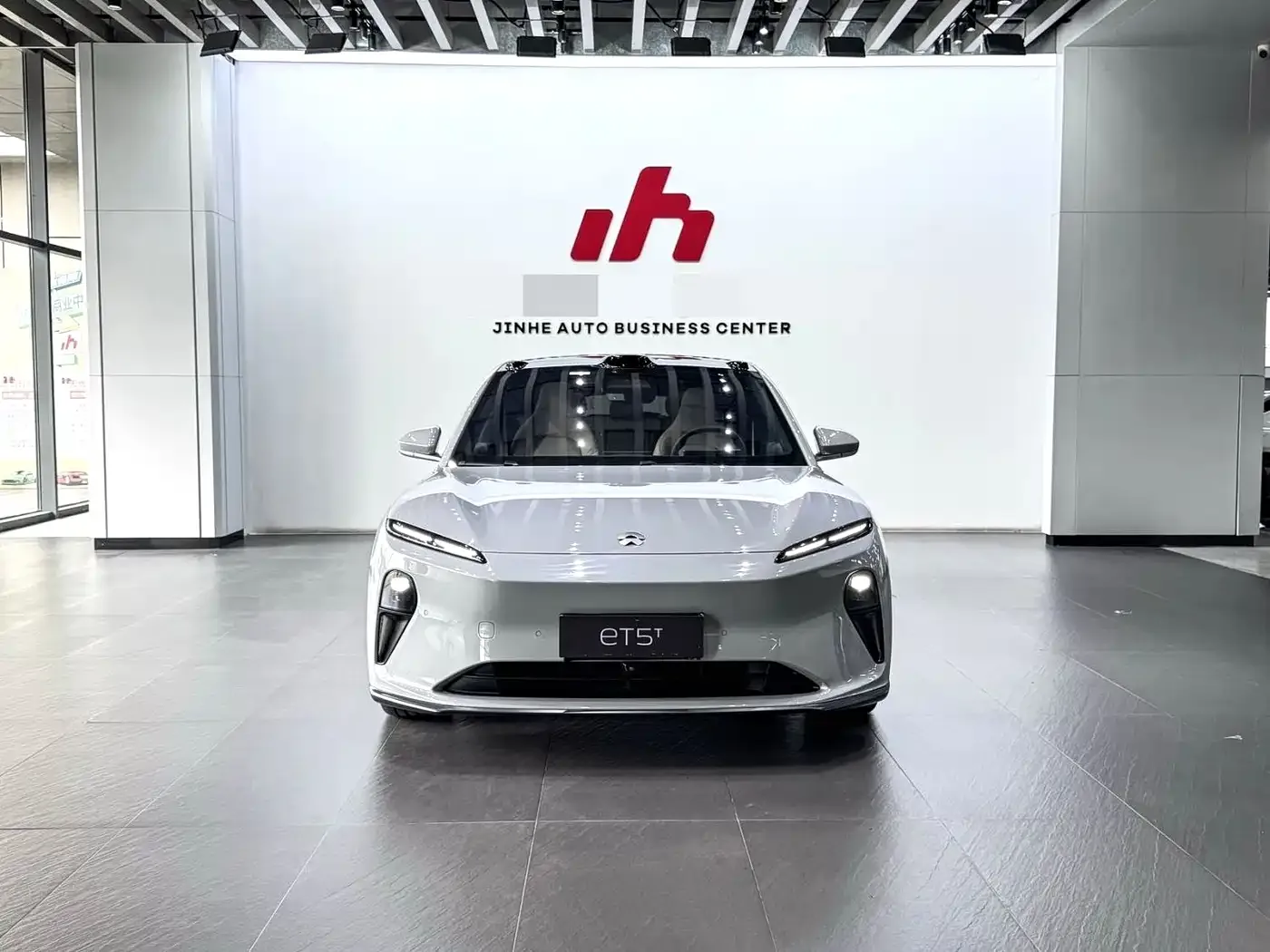 NIO NIO ET5T 2024 75kWh Touring — Фото автомобиля 2