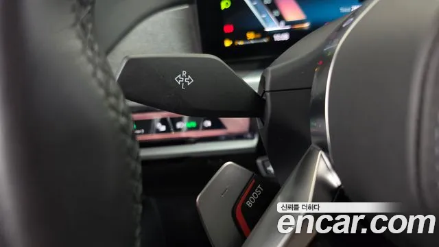 BMW 7 Series G70 — Фото автомобиля 28
