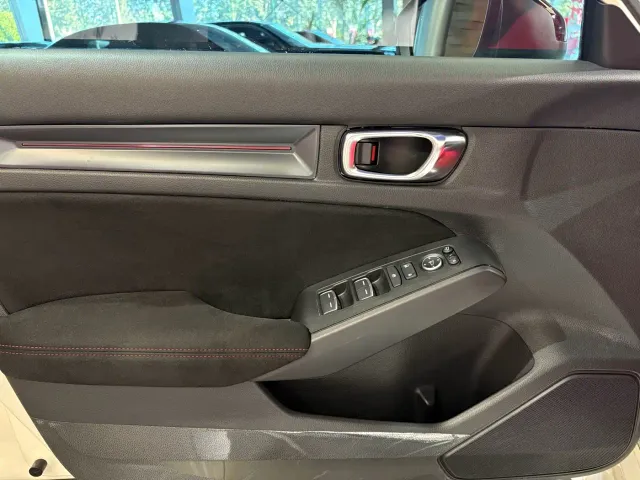 Honda Civic — Фото автомобиля 11