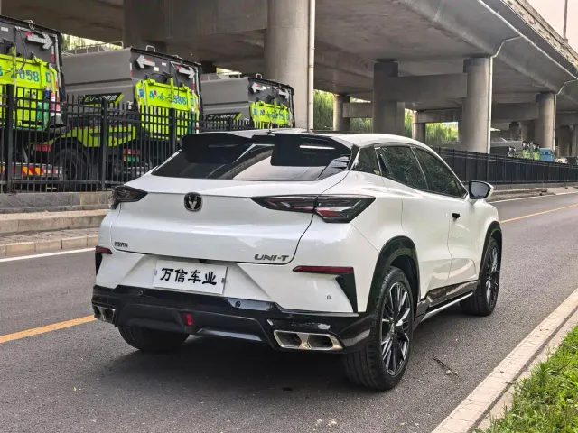 Changan UNI-T — Фото автомобиля 4