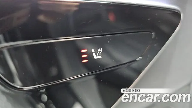 Mercedes-Benz E-Class W214 — Фото автомобиля 29