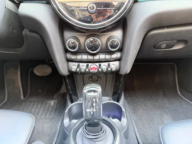 MINI Hatch — Фото автомобиля 10