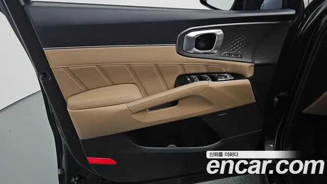 Kia Sorento — Фото автомобиля 23