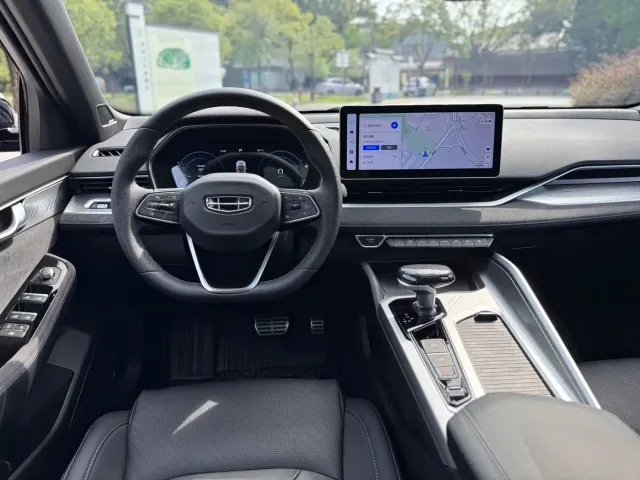Geely Xingrui — Фото автомобиля 16
