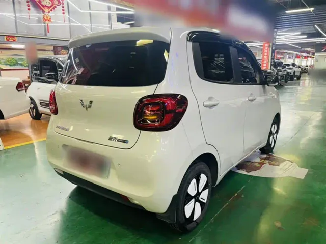 Wuling Hongguang Mini EV — Фото автомобиля 23