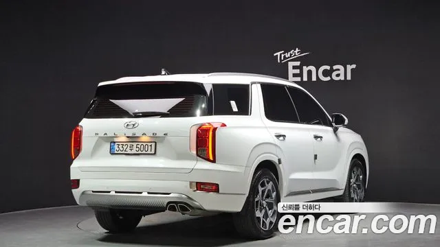 Hyundai Palisade Palisade Дизель 2.2 2WD — Фото автомобиля 2