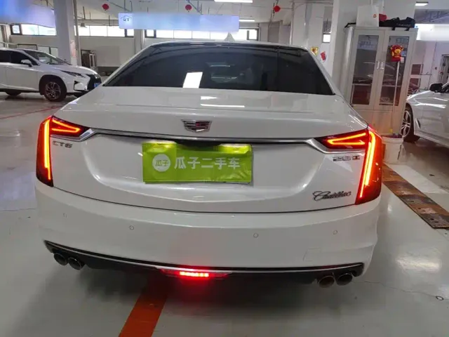 Cadillac CT6 — Фото автомобиля 5