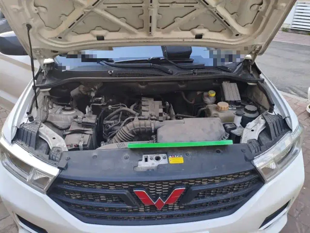 Wuling Hongguang — Фото автомобиля 10