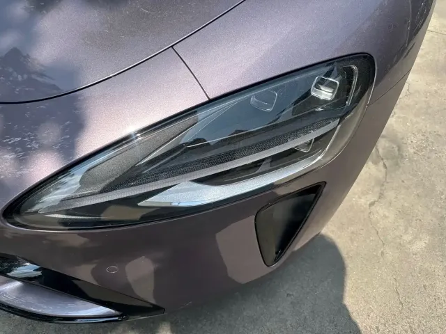 Xiaomi SU7 — Фото автомобиля 13