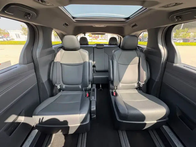 Toyota Granvia — Фото автомобиля 8