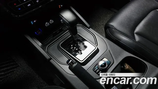 KG_Mobility_Ssangyong Rexton Новый Rexton Sport Дизель 2.2 4WD — Фото автомобиля 9