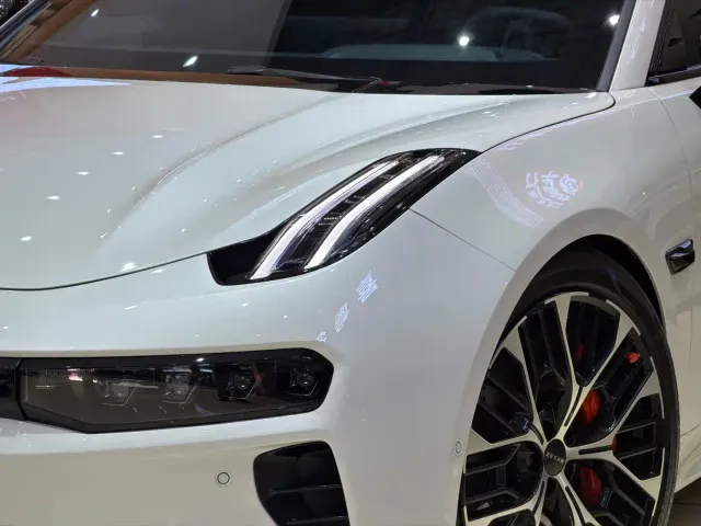 Zeekr 001 — Фото автомобиля 3