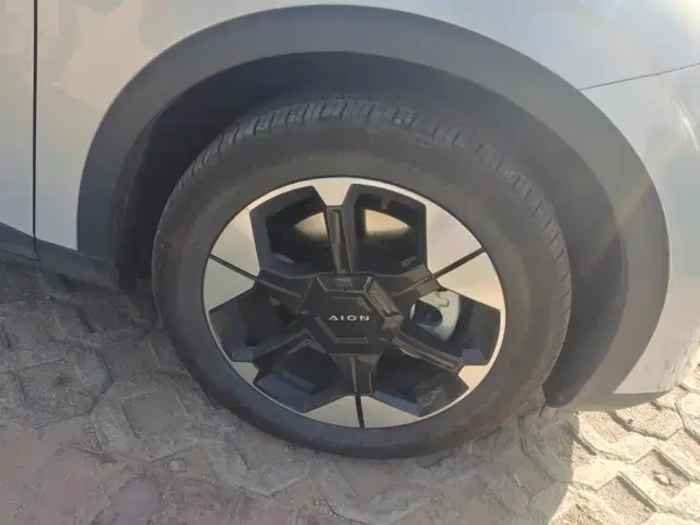GAC Aion UT — Фото автомобиля 6