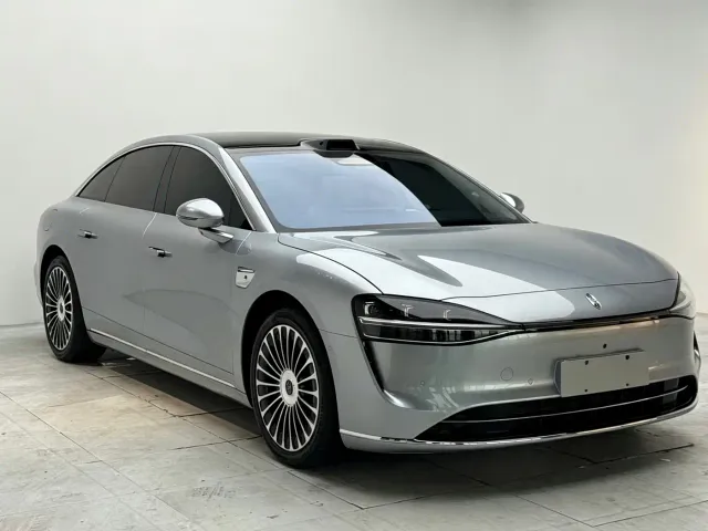 Stelato S9 — Фото автомобиля 3