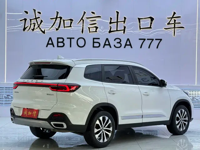 Chery Tiggo 8 — Фото автомобиля 4