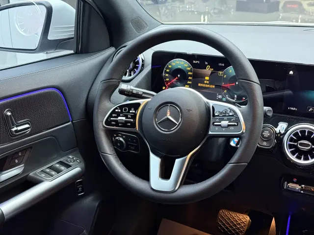 Mercedes-Benz GLA-Class — Фото автомобиля 7