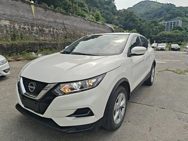 Фотография автомобиля — Nissan Qashqai