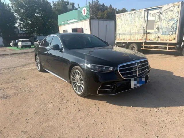 Mercedes-Benz S-Class — Фото автомобиля 2