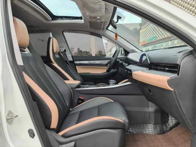 Geely Haoyue PRO — Фото автомобиля 13