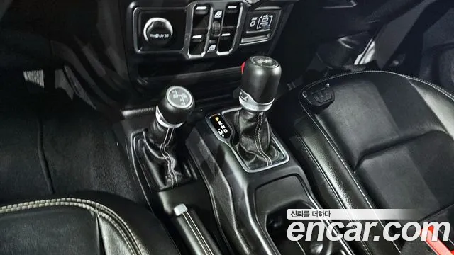 Jeep Wrangler Wrangler (JL) — Фото автомобиля 9