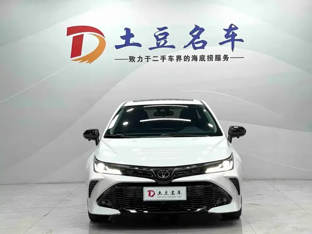 Toyota Corolla — Фото автомобиля 2