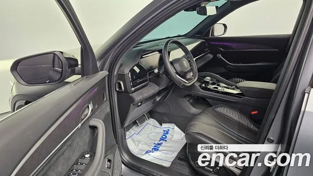Renault-KoreaSamsung Grand Koleos — Фото автомобиля 10