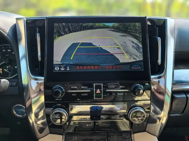 Toyota Vellfire 2021 Crown Hybrid 2.5L HV Supreme Edition — Фото автомобиля 26
