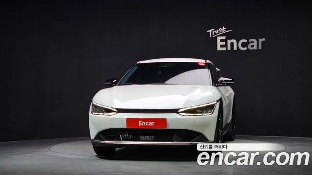 Kia EV6 — Фото автомобиля 3